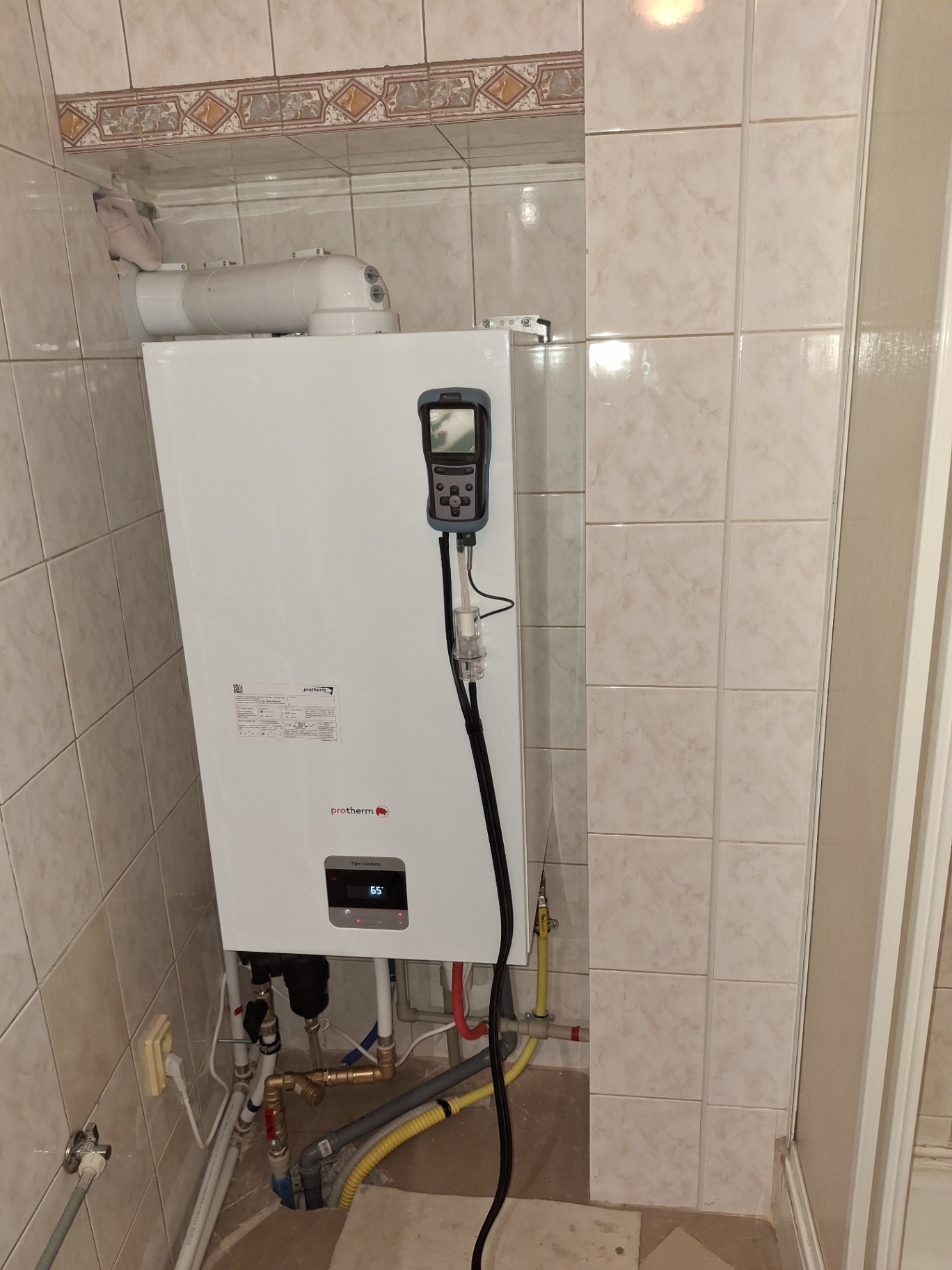 Montáž a meranie spalín na kotle Protherm